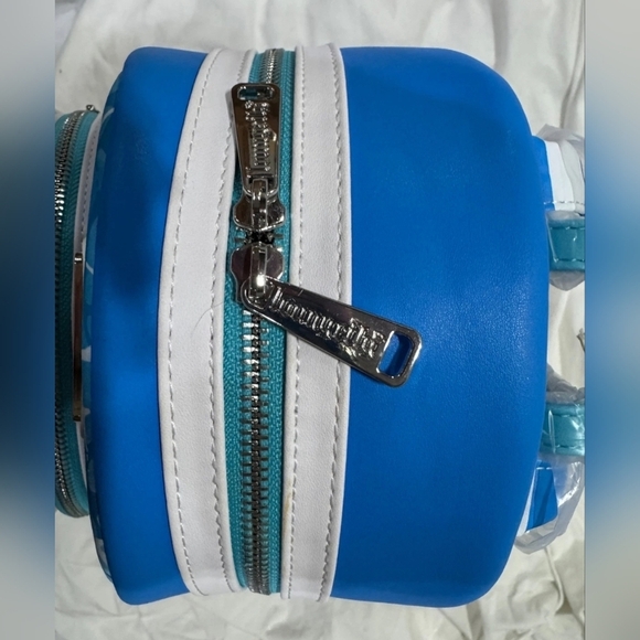 New With Tags Loungefly Disney Goofy Floatie Mini Backpack Exclusive - Picture 4 of 8